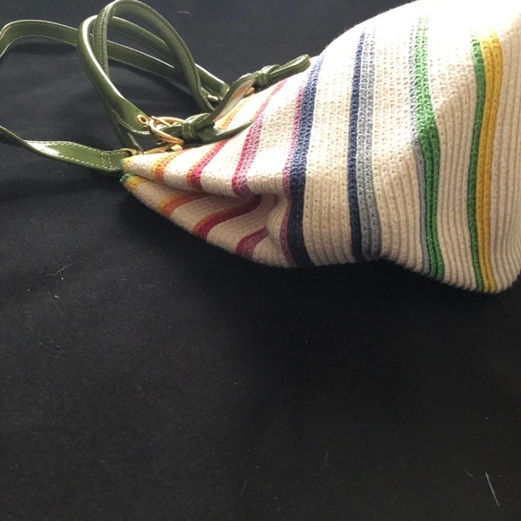 VINTAGE 1980s Like New white rainbow stripe purse - Picture 6 of 8